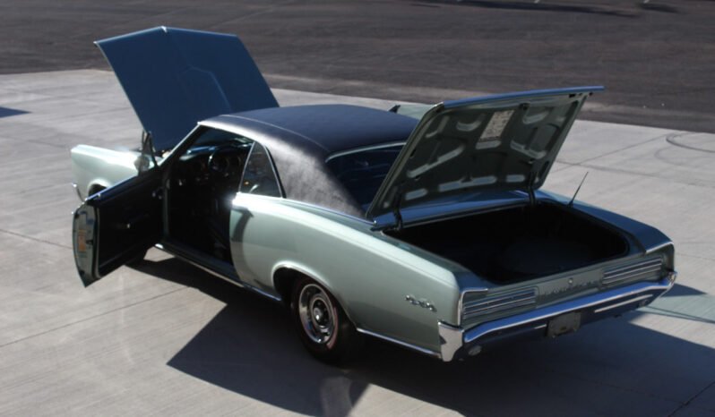 
								1966 PONTIAC GTO full									