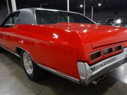 
										1971 CHEVROLET IMPALA full									