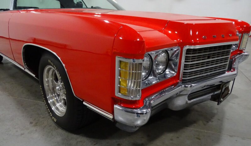 
								1971 CHEVROLET IMPALA full									