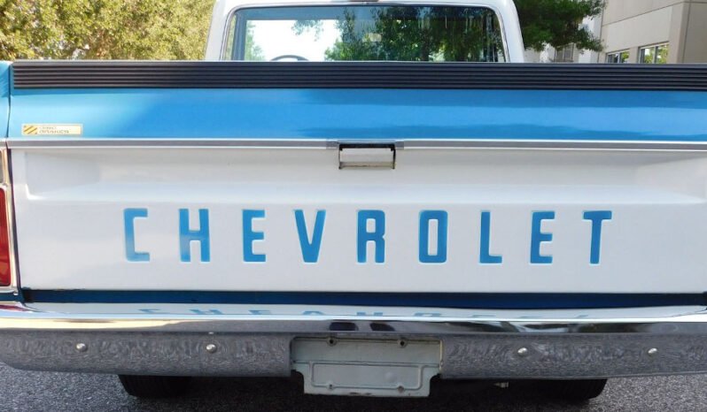 
								1971 CHEVROLET C10 full									