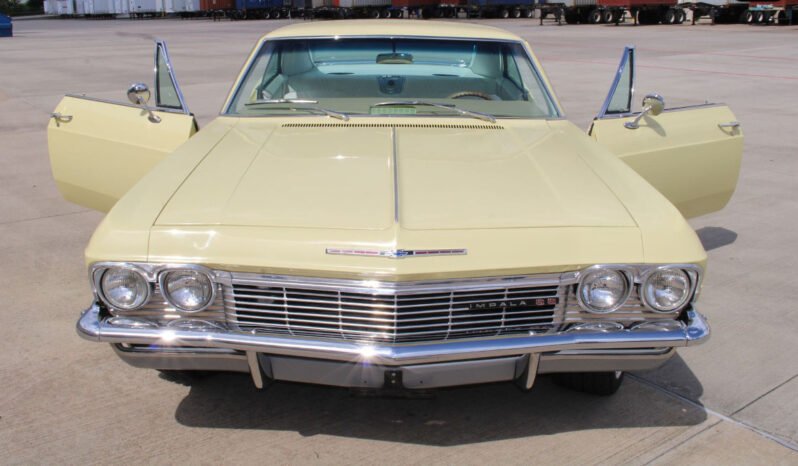 
								1965 CHEVROLET IMPALA full									